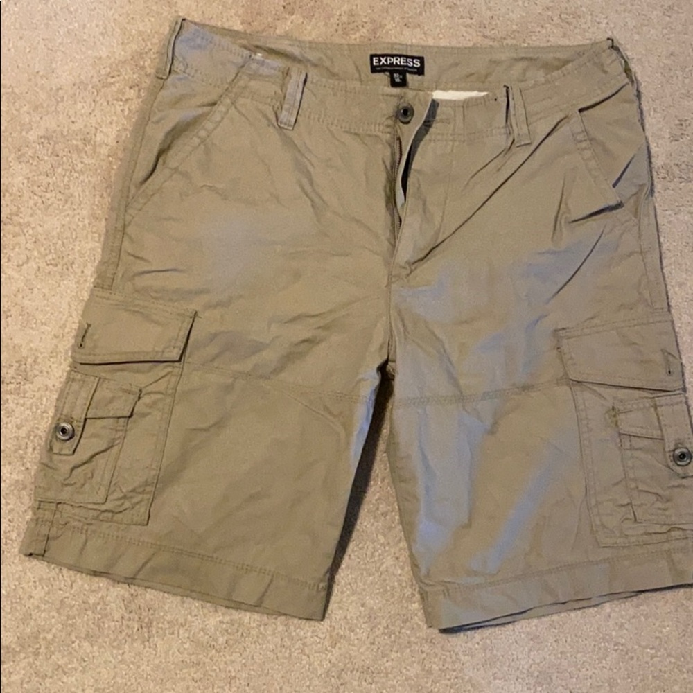 EXPRESS MEN cargo shorts